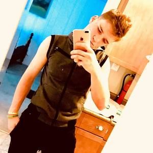 Meet your Posher, Jonathan